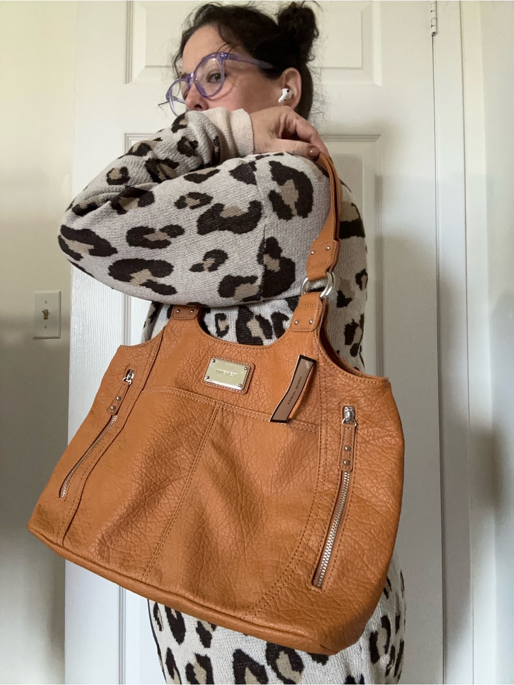 Nine West tan shoulder purse